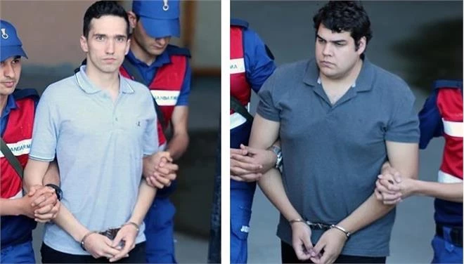 Συγκίνηση και αγωνία για τους Έλληνες στρατιωτικούς – Τι λένε οι γονείς και οι φίλοι